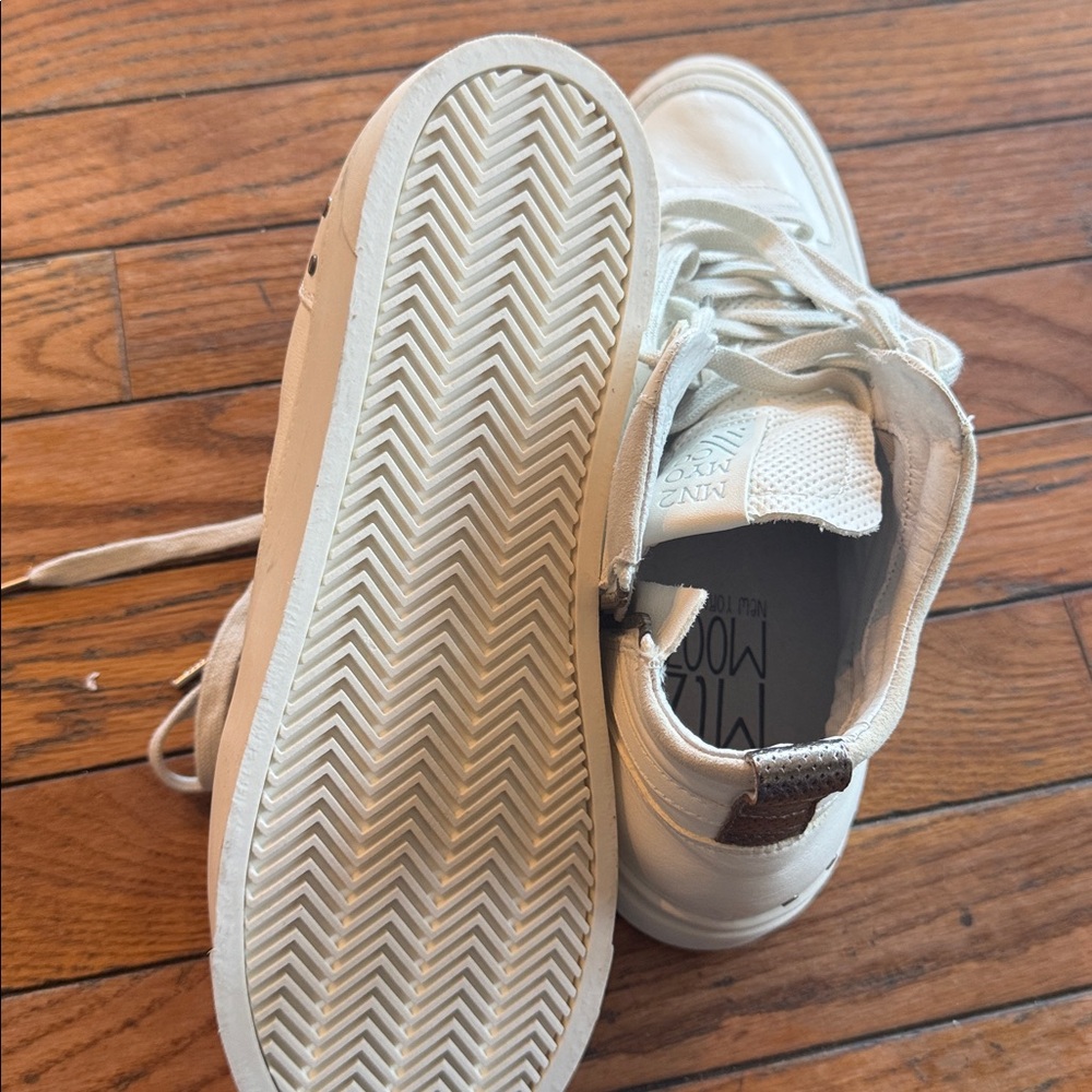 Miz mooz - size 8 Mi High-Top Sneakers in Cream and White- - Picture 8 of 8